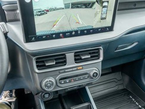 New 2026 Ford Maverick Lariat w/ Black Appearance Package image 34