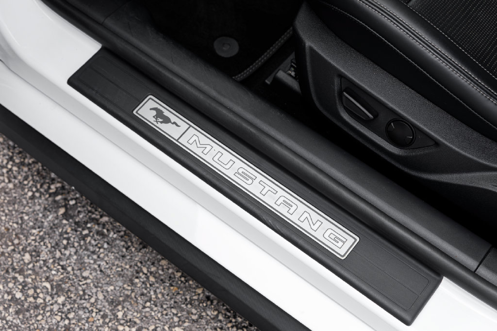 Used 2024 Ford Mustang GT Premium RWD image 38