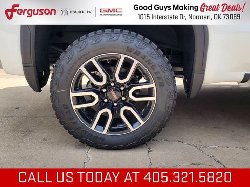 New 2026 GMC Sierra 1500 AT4 w/ AT4 Premium Package AWD/4WD image 52