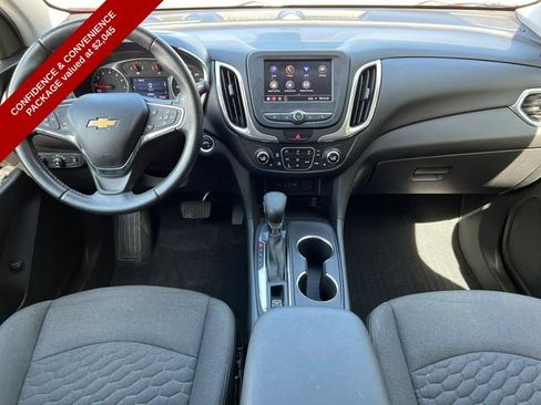 Used 2020 Chevrolet Equinox LT AWD/4WD image 2