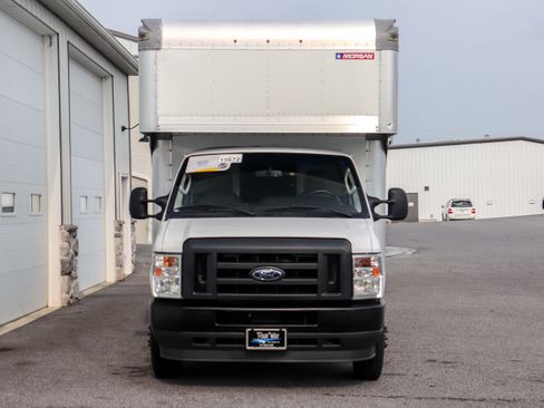 Used 2021 Ford E-450 and Econoline 450 Super Duty w/ Power Windows & Locks Group RWD image 8