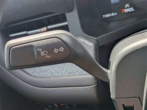 Used 2025 Ford Explorer Platinum w/ Ultimate Package image 31