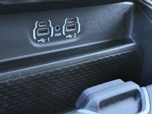 Used 2024 RAM 2500 Laramie w/ Safety Group image 26