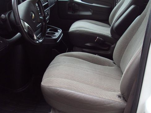Used 2013 Chevrolet Express 1500 LS AWD/4WD image 18
