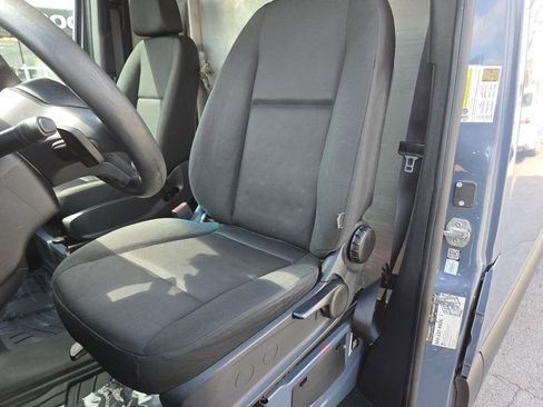 Used 2019 Mercedes-Benz Sprinter 170 image 21