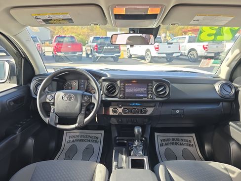 Used 2023 Toyota Tacoma SR image 15
