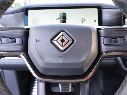 Used 2023 Rivian R1T Adventure image 23