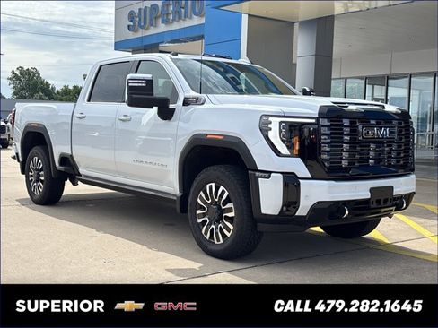 Used 2026 GMC Sierra 2500 Denali Ultimate AWD/4WD image 1