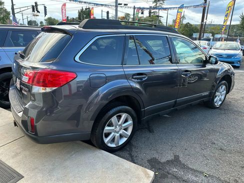 Used 2013 Subaru Outback 2.5i Premium image 5