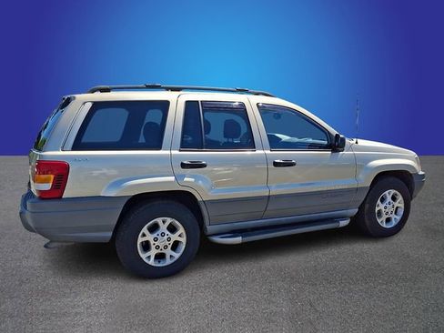 Used 2000 Jeep Grand Cherokee Laredo AWD/4WD image 3