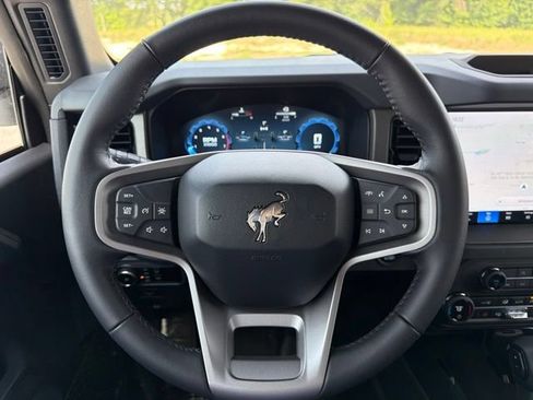 New 2025 Ford Bronco Big Bend w/ Black Diamond Package AWD/4WD image 18