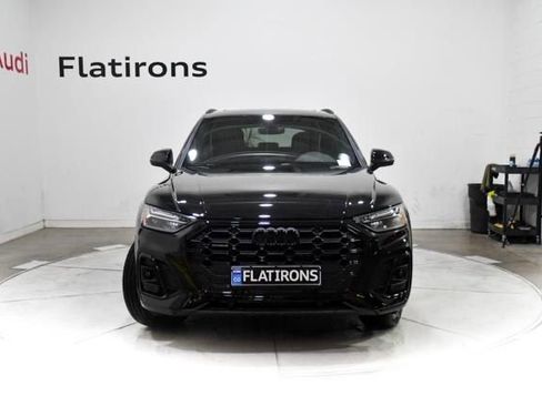 Used 2024 Audi Q5 2.0T Premium w/ Summer of Audi Package AWD/4WD image 3