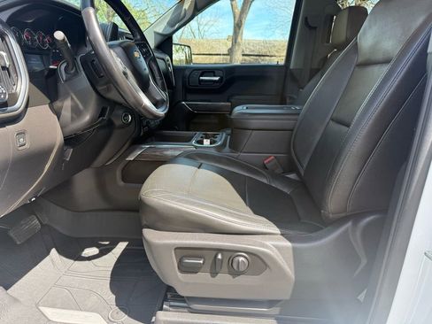 Used 2019 Chevrolet Silverado 1500 LTZ w/ LTZ Plus Package image 17