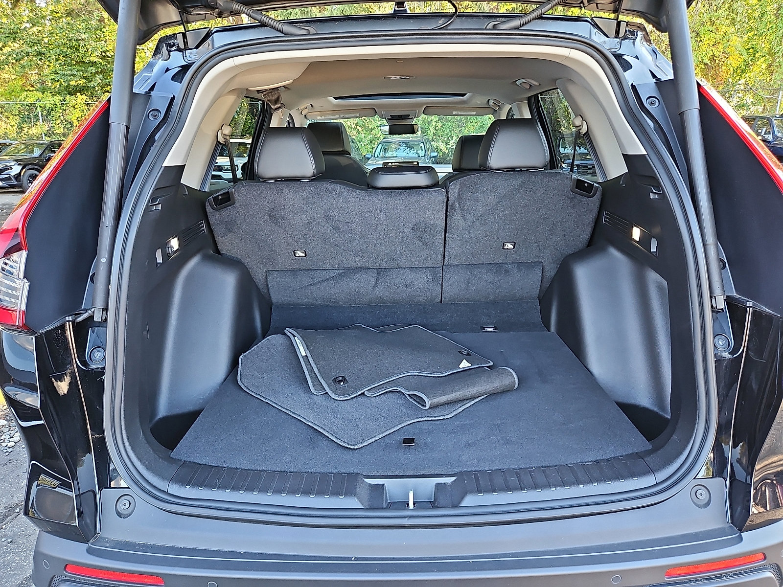 Used 2024 Honda CR-V EX-L image 32