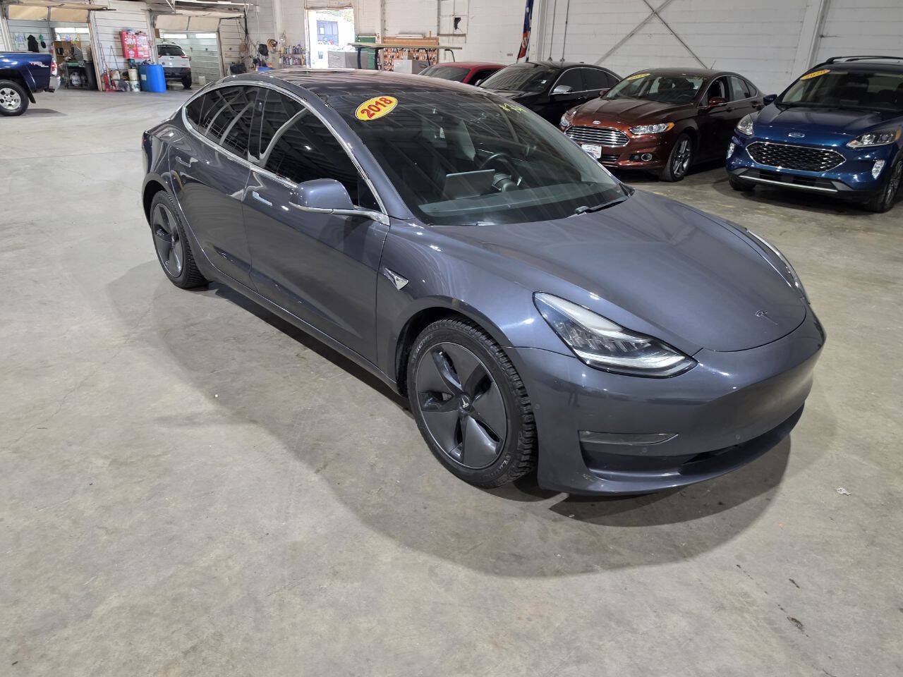 Used 2018 Tesla Model 3 Long Range AWD/4WD image 17