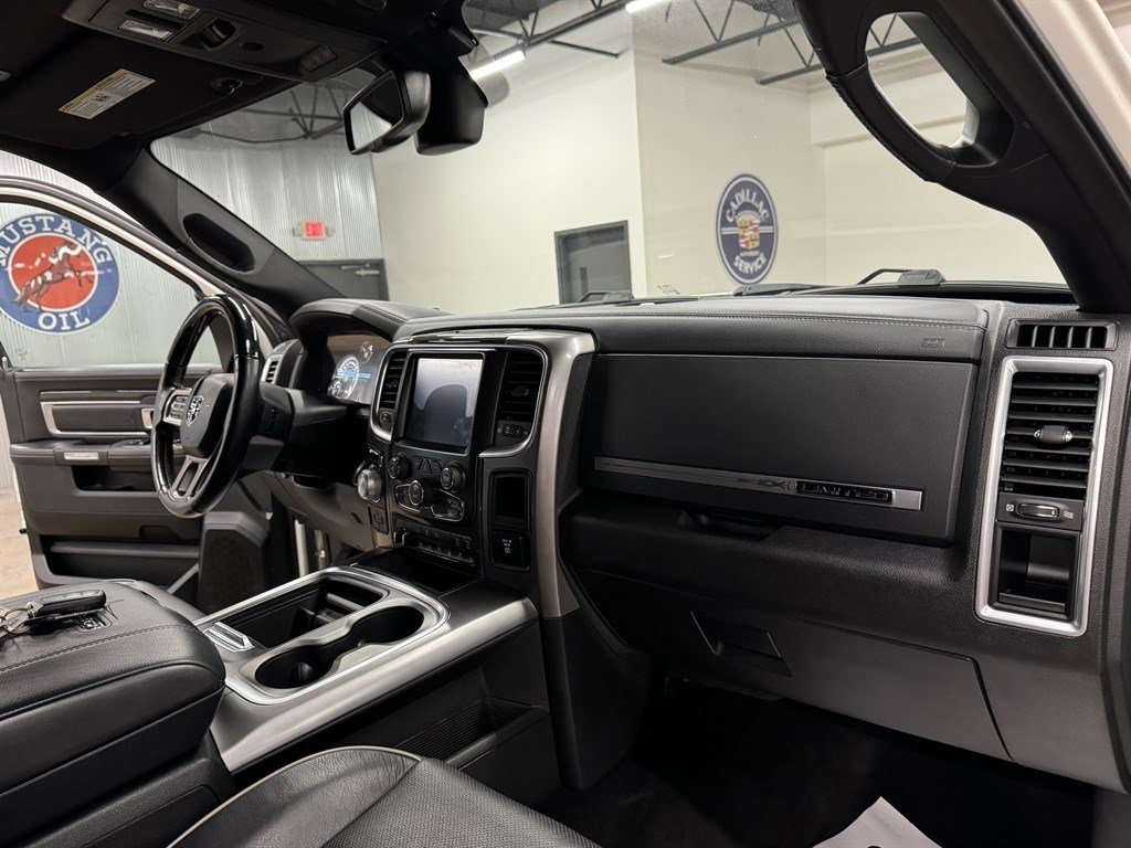 Used 2018 RAM 1500 Limited AWD/4WD image 37