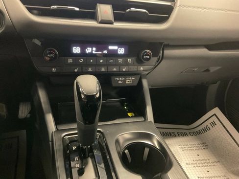 Used 2026 Subaru Outback Touring AWD/4WD image 18