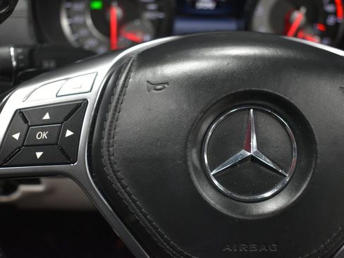 Used 2015 Mercedes-Benz SL 400 image 29