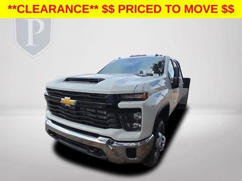 New 2026 Chevrolet Silverado 3500 W/T w/ WT Convenience Package AWD/4WD image 11