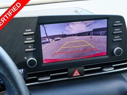 Certified 2022 Hyundai Elantra SEL FWD image 27