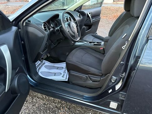 Used 2013 Nissan Rogue S image 30
