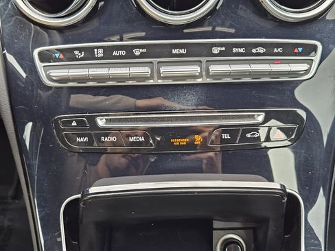 Certified 2018 Mercedes-Benz C 300 Sedan image 18