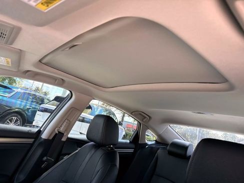 Used 2017 Honda Civic Touring image 20