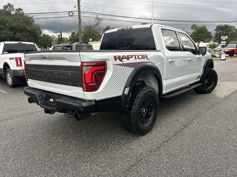 Used 2024 Ford F150 Raptor AWD/4WD image 7