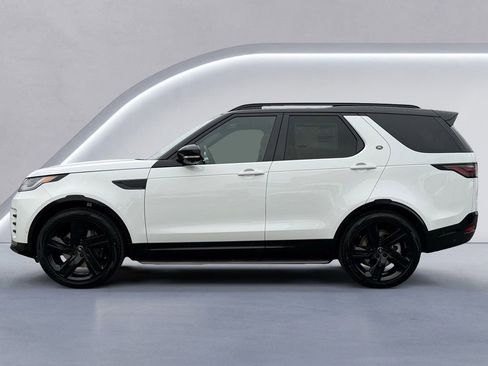 New 2025 Land Rover Discovery Dynamic SE image 6