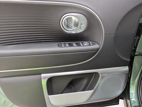 New 2026 Hyundai Ioniq 9 Limited image 12