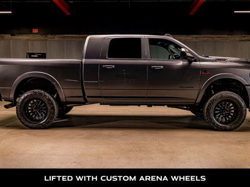 Used 2022 RAM 3500 Laramie w/ Night Edition image 10