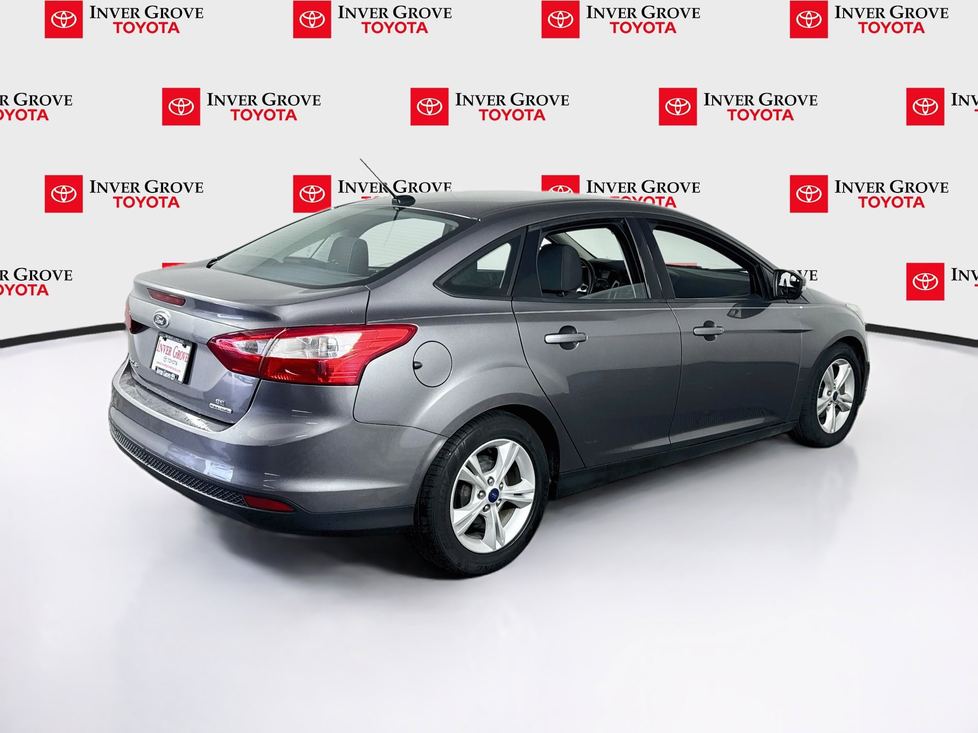 Used 2014 Ford Focus SE FWD image 5