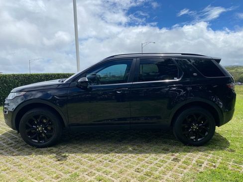 Used 2017 Land Rover Discovery Sport SE AWD/4WD image 22