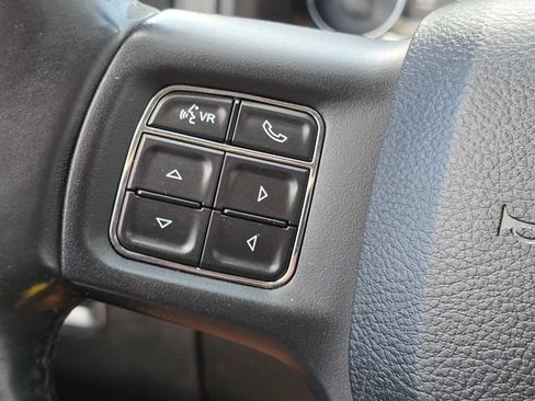 Used 2019 RAM 1500 Big Horn AWD/4WD image 17