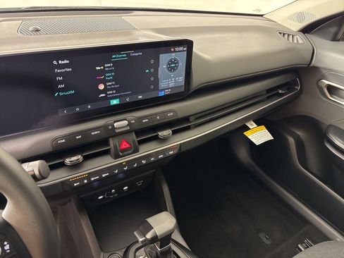 New 2026 Kia K4 LXS image 23