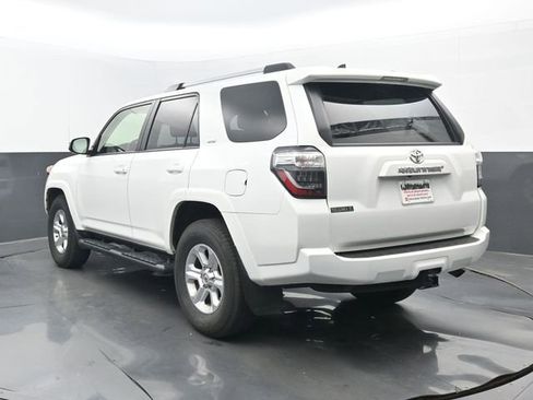 Used 2021 Toyota 4Runner SR5 image 3