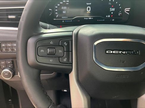 Certified 2024 GMC Yukon XL Denali image 21