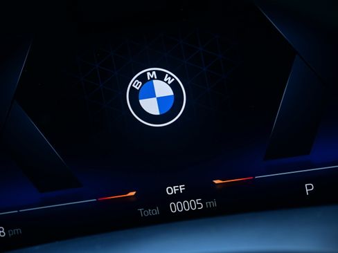 New 2026 BMW X7 xDrive40i w/ Executive Package image 34