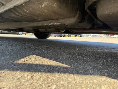 Used 2013 Kia Forte EX image 24