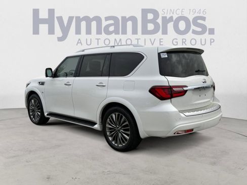 Used 2018 INFINITI QX80 4WD w/ Driver Assistance Package image 5