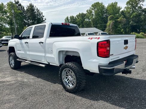 Used 2016 Chevrolet Silverado 2500 W/T AWD/4WD image 8
