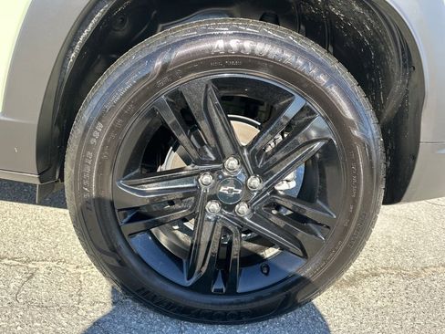 Used 2025 Chevrolet Trax ACTIV w/ Driver Confidence Package image 28