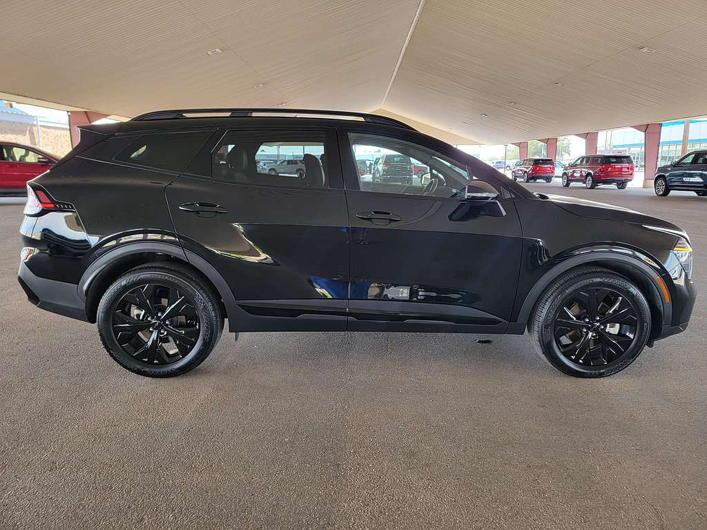 Used 2025 Kia Sportage X-Line w/ Premium Package AWD/4WD image 6