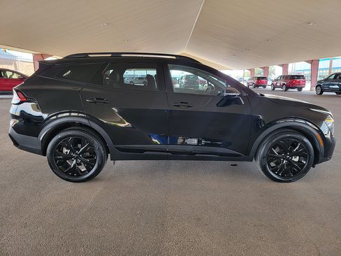 Used 2025 Kia Sportage X-Line w/ Premium Package AWD/4WD image 6