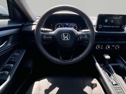 Used 2024 Honda Accord LX image 9