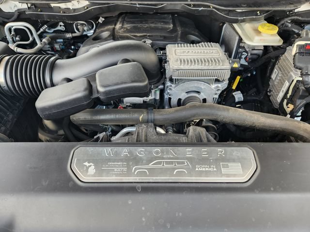 Used 2022 Jeep Wagoneer Series III w/ Flexible Seating Group RWD image 31