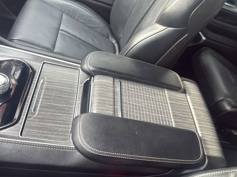 Used 2024 Jeep Wagoneer Series II image 25