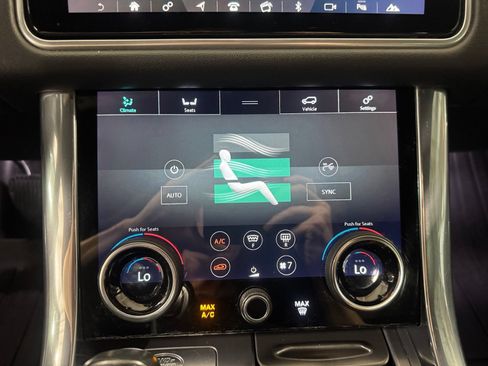 Used 2019 Land Rover Range Rover Sport SE AWD/4WD image 27