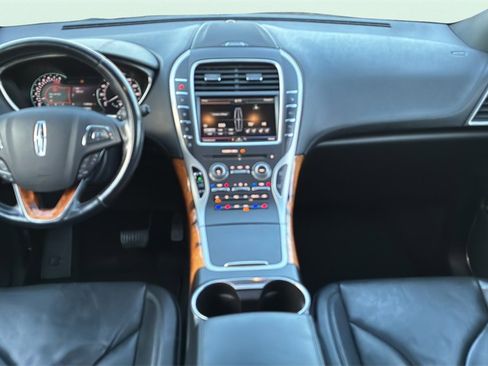 Used 2016 Lincoln MKX Reserve w/ Technology Package image 15