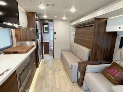 Used 2023 Mercedes-Benz Sprinter 3500 image 8